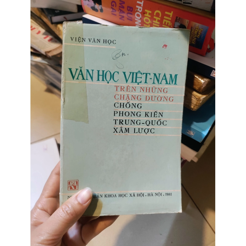 Văn học Việt Nam  466555