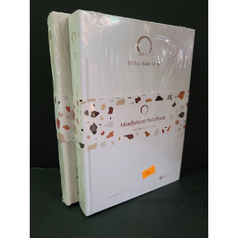 Sổ tay hành trình (bìa cứng) mới 95% bẩn nhẹ, có seal HCM3004 TÂM LINH - TÔN GIÁO - THIỀN 445708