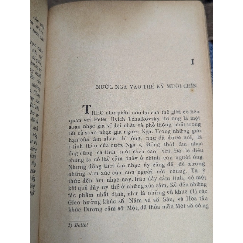 TCHAIKOVSKY CUỘC ĐỜI VÀ NGHỆ THUẬT  - PERCY M.YOUNG ( HOÀI KHANH DỊCH ) 304386