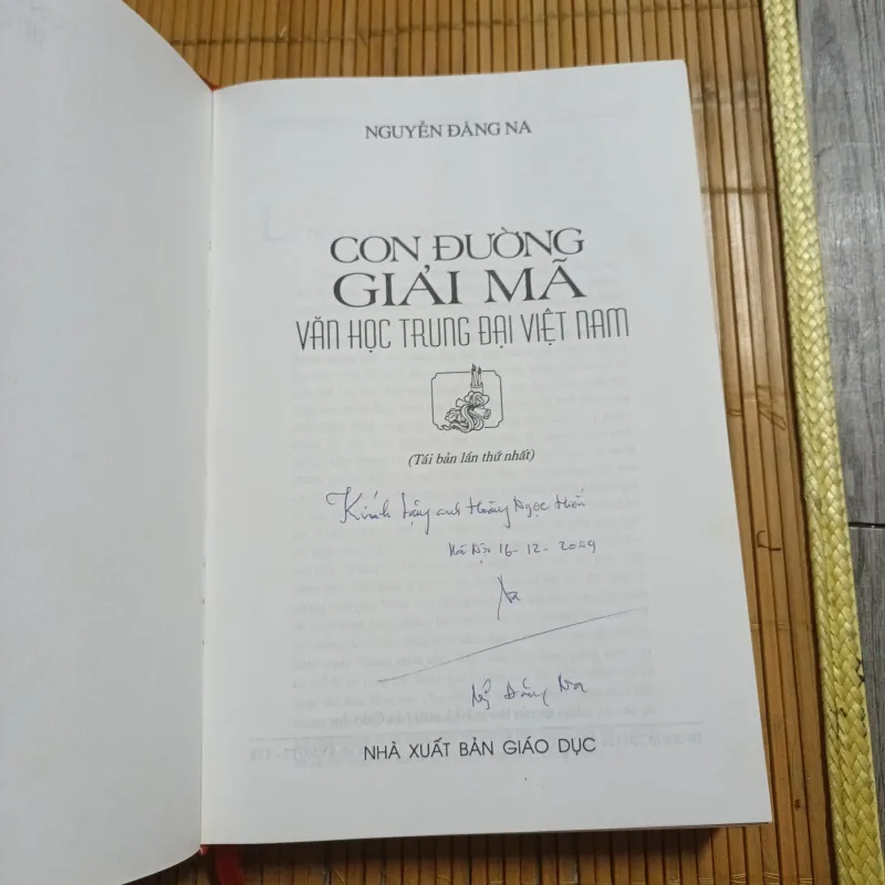Con Đường Giải Mã Văn Học Trung Đại Việt Nam- Nguyễn Đăng Na 1043507