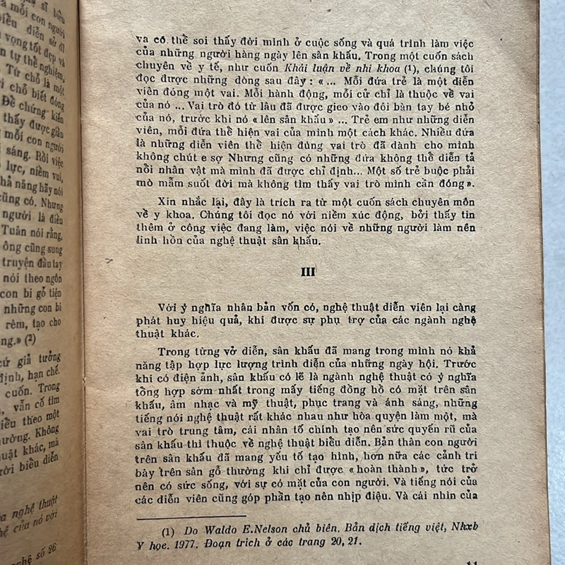 Diễn viên và sân khấu — Lưu Quang Vũ — 1979s 498199
