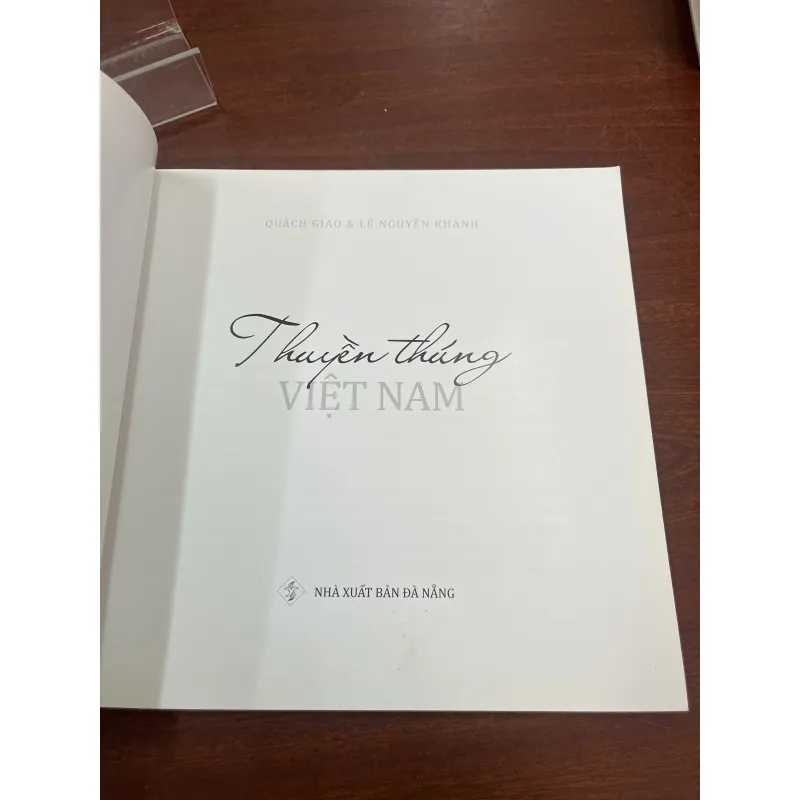 THUYỀN THÚNG VIỆT NAM - QUÁCH GIAO, LÊ NGUYÊN KHÁNH 1034983