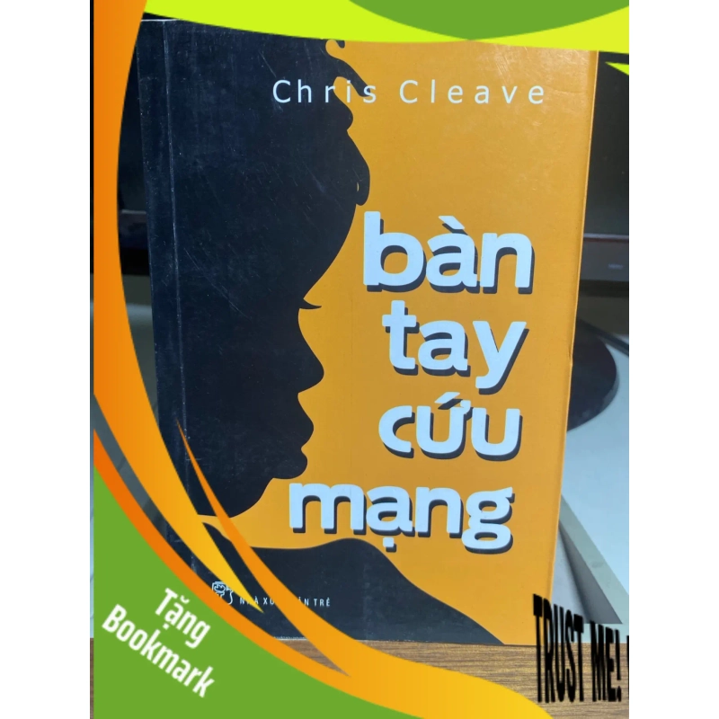 (TẶNG BOOKMARK) BÀN TAY CỨU MẠNG - Chris Cleave Sách văn học RBK0302 939258