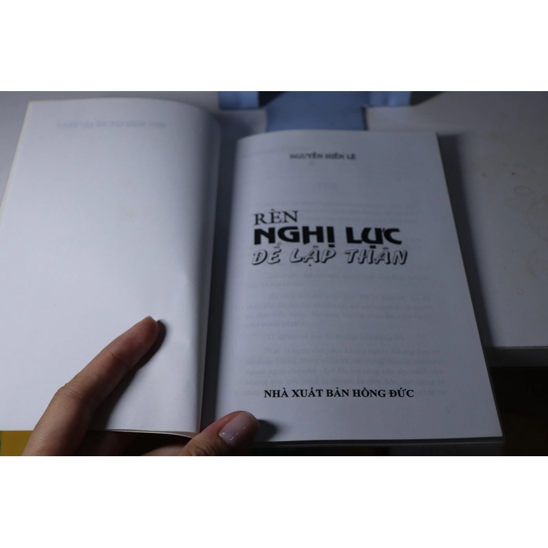 Rèn nghị lực để lập thân - Nguyễn Hiến Lê  472876