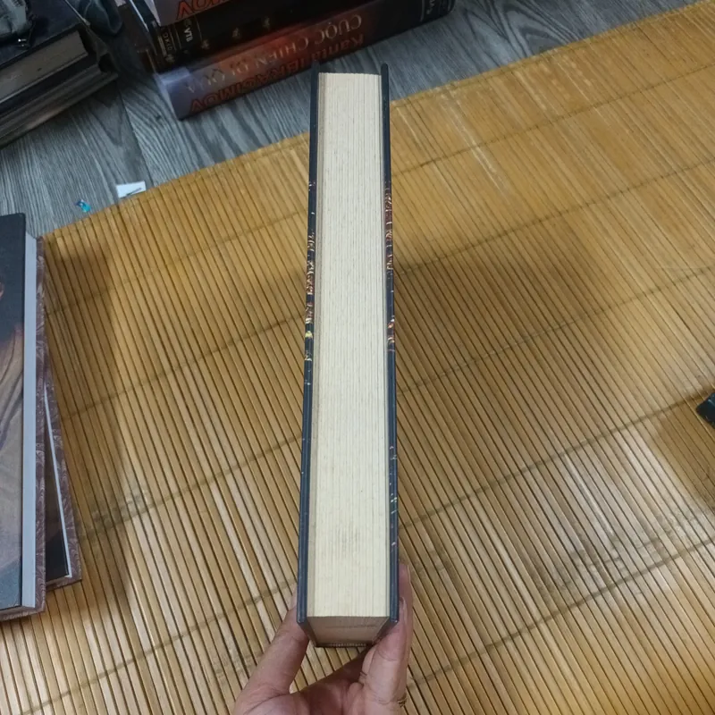 Tuần Đêm- Sergei Lukyanenko 717887