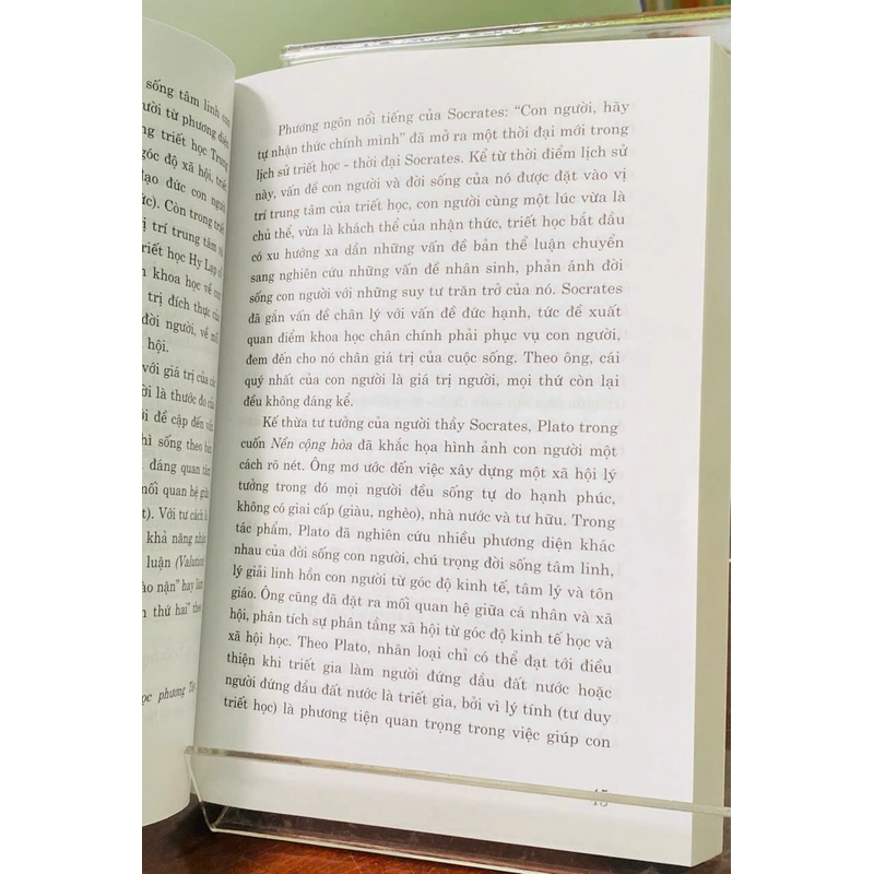 TRIẾT HỌC HY LẠP - LA MÃ CỔ ĐẠI - LÊ CÔNG SỰ 538856