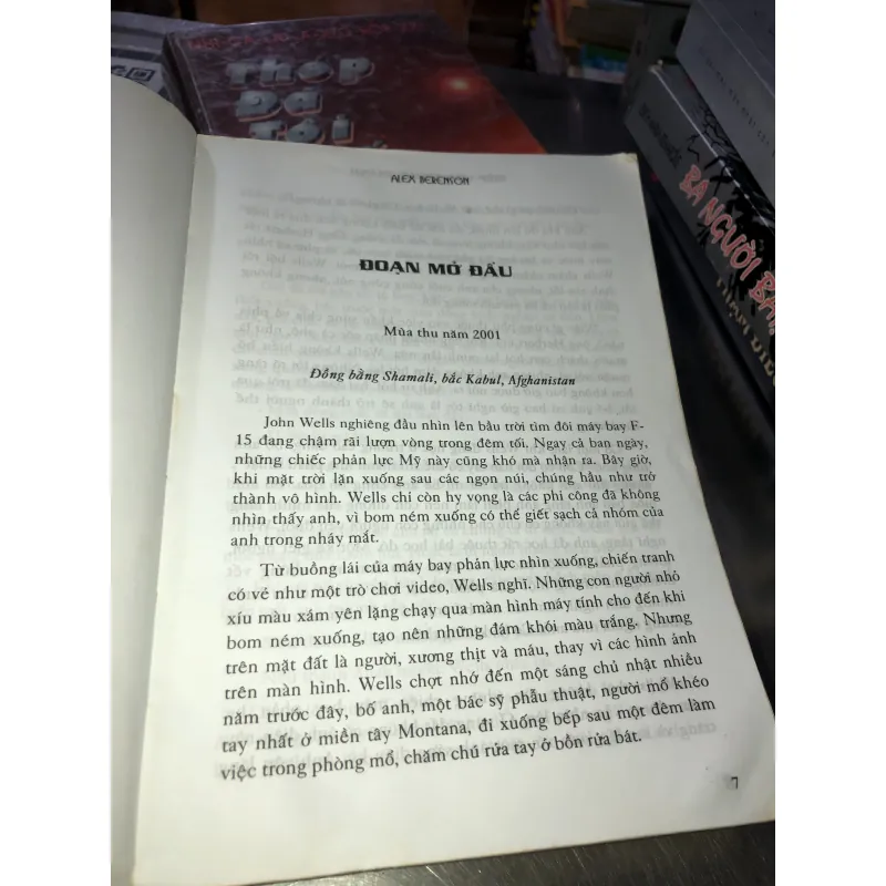 Điệp viên trung thành - Alex Berenson 971457
