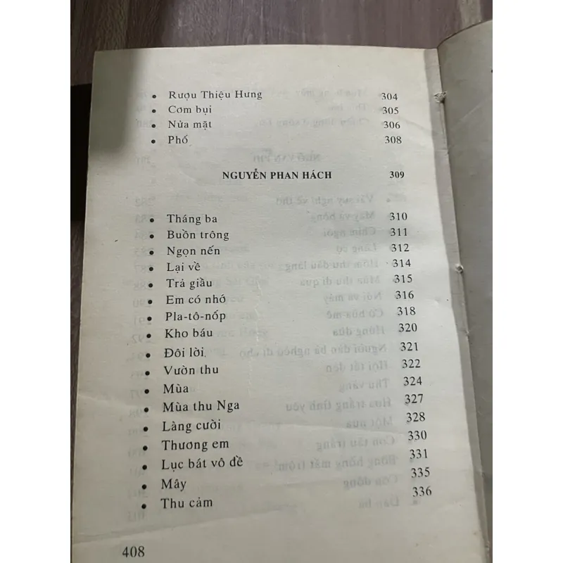 Gương mặt. TUYỂN THƠ 14 TÁC Giả 697142