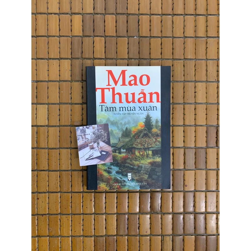 Mao Thuẫn Tằm mùa xuân 473262