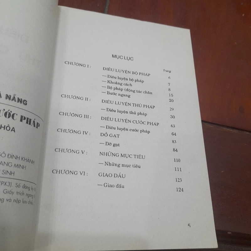 Phương pháp chiến đấu của LÝ TIỂU LONG, điêu luyện Thủ Cước Pháp 464344