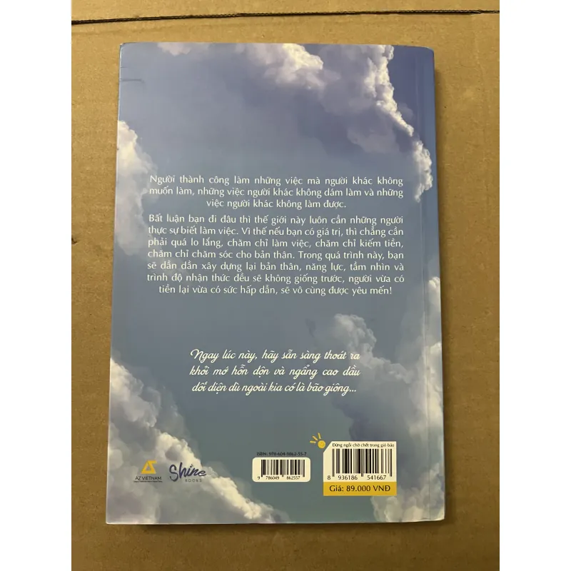 Đừng Ngồi Chờ Chết Trong Gió Bão 1001562