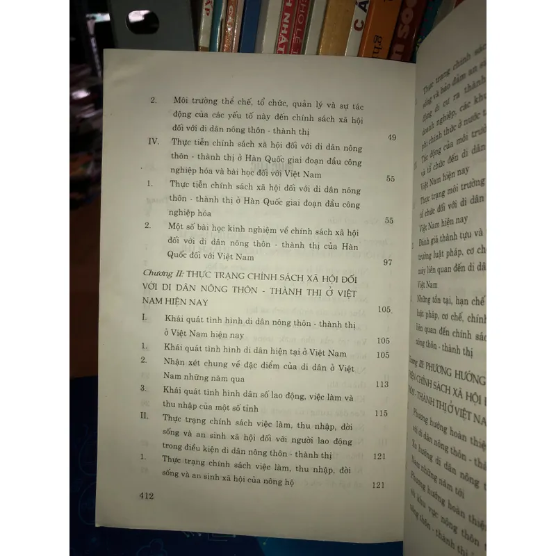 Chính sách xã hội đối với di dân nông thôn - thành thị ở Việt Nam hiện nay  704317