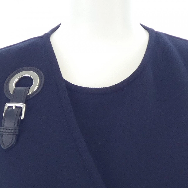 Áo vest dài HERMES アイレットスクラプ 2E0544DF - Hàng hiệu Authentic 822769