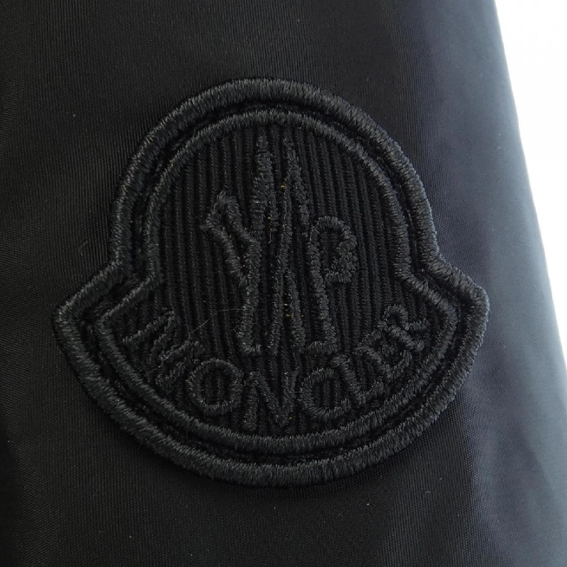 Áo khoác MONCLER 635200