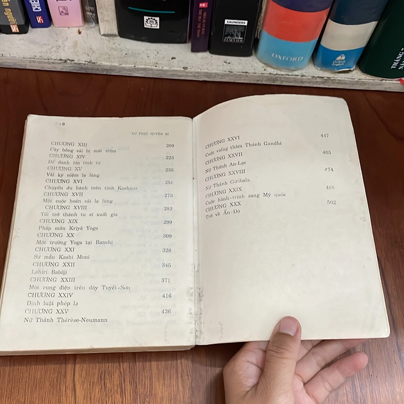 II Tựa sách: Các Bậc Chân Sư Yoga Ấn Độ - AUTOBIOGRAPHIE DUN YOGI 547802