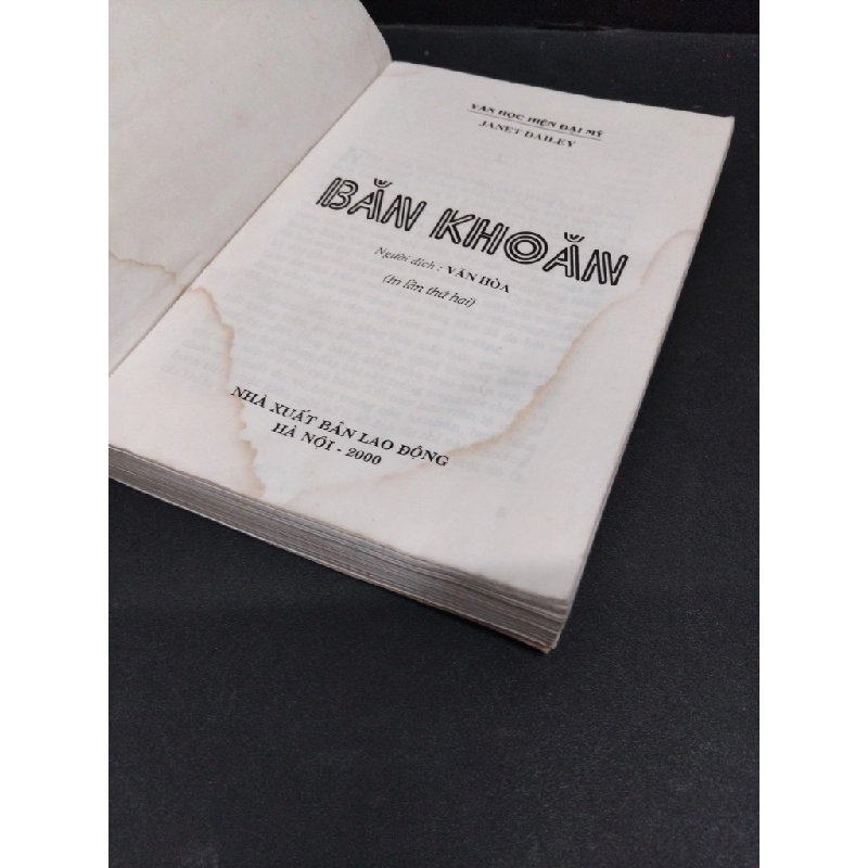 Băn khoăn Janet Dailey mới 70% bẩn bìa, ố, ẩm, gấp bìa, tróc gáy nhẹ 2000 HCM.ASB3010 542707