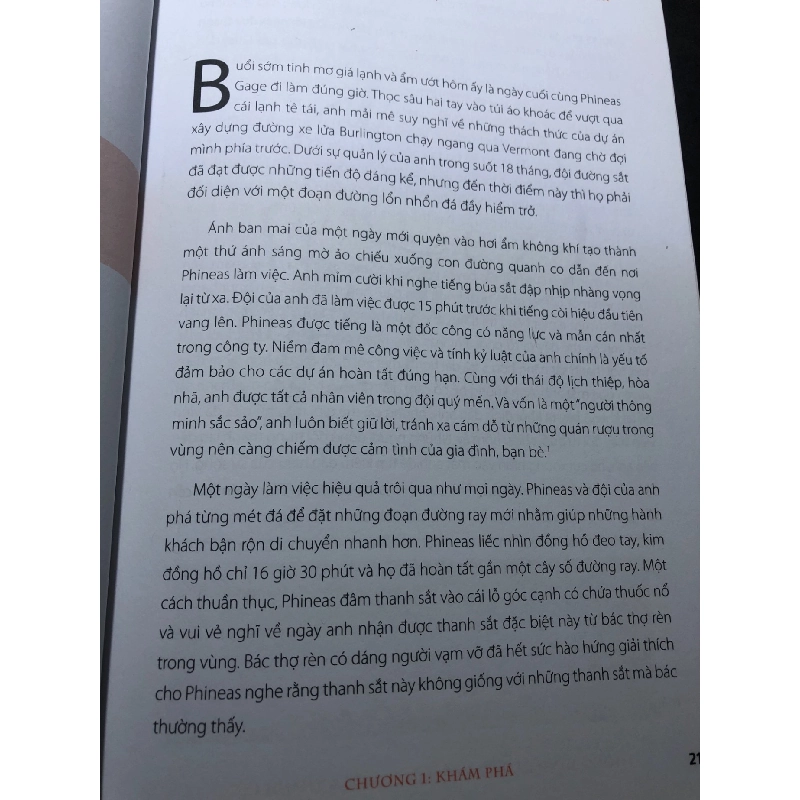Thông minh cảm xúc để hạnh phúc và thành công 2012 mới 80% ố nhẹ bụng sách Travis Bradberry và Jean Greaves HPB2506 SÁCH KỸ NĂNG 915731