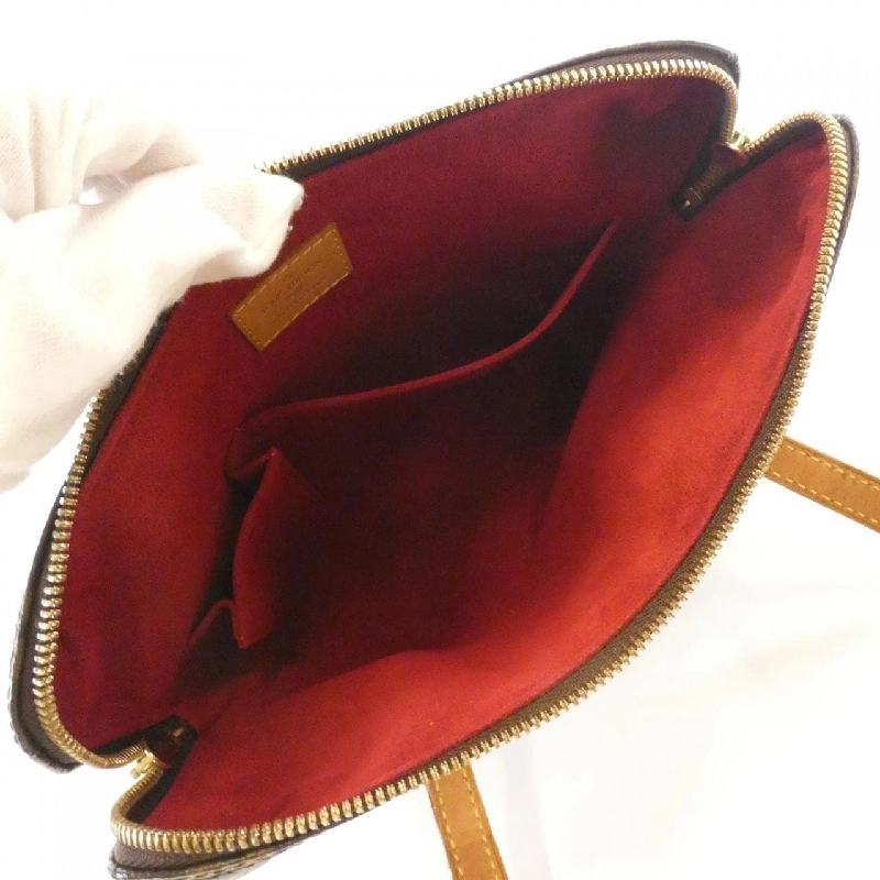 Túi xách vai Louis Vuitton Monogram Coussin GM M51141 610658