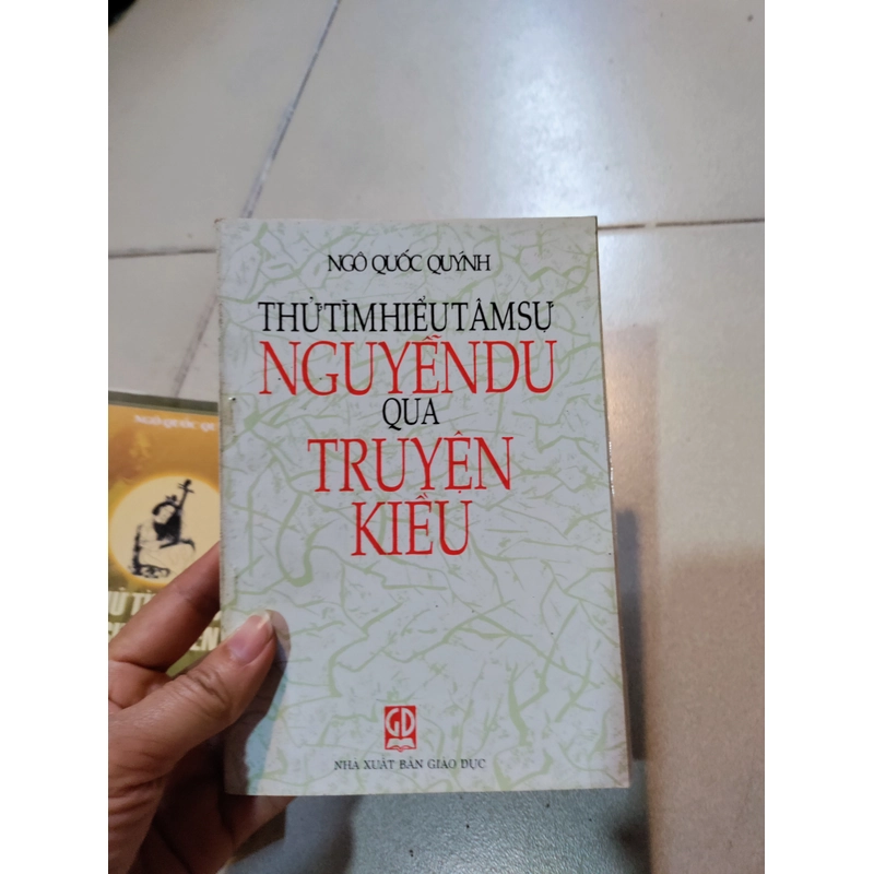 18 cuốn sách về Truyện Kiều của Nguyễn Du 444677