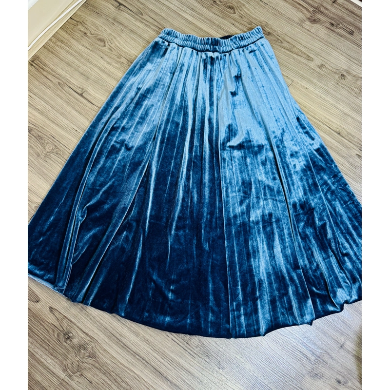 Đầm và váy,quần Jean thụng nữ đẹp,chất sịn giá rẻ 447045