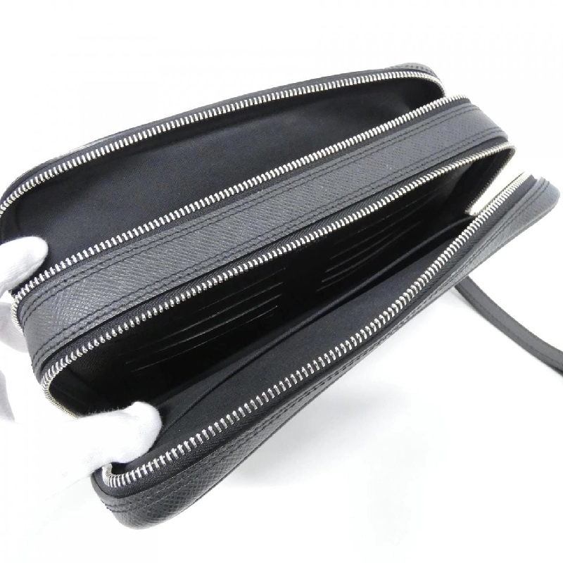 Túi xách tay Louis Vuitton Taiga Pavel M31142 - Hàng hiệu Chính hãng 801306