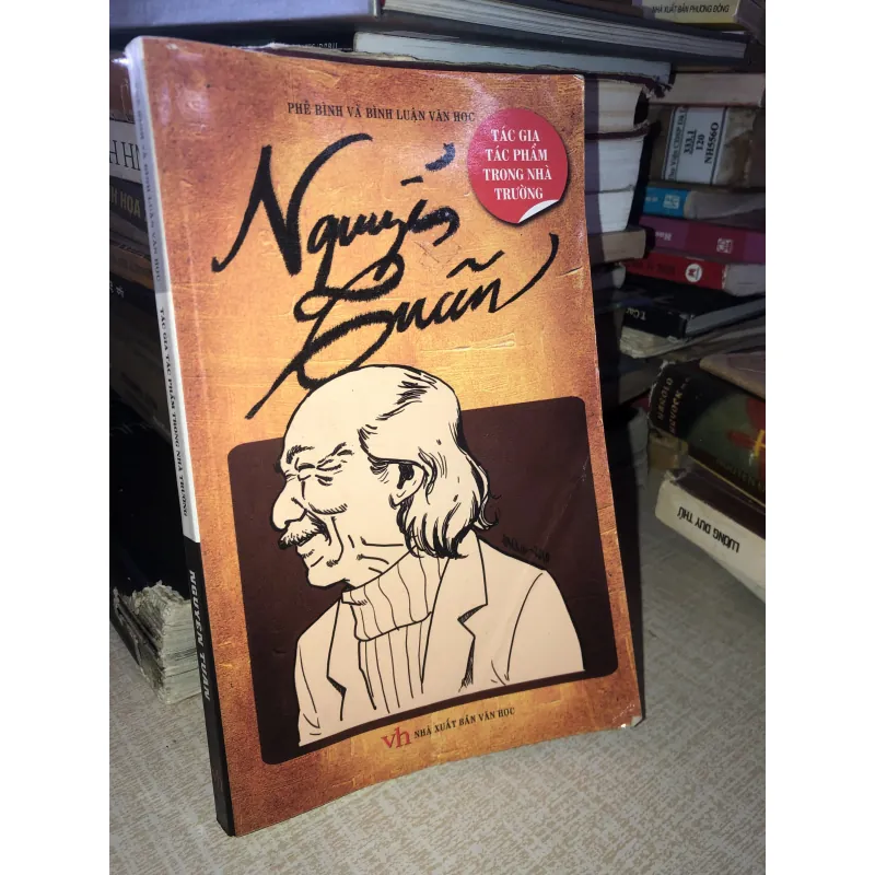 Tác phẩm trong nhà trường Nguyễn Tuân - NXB Văn Học 934866