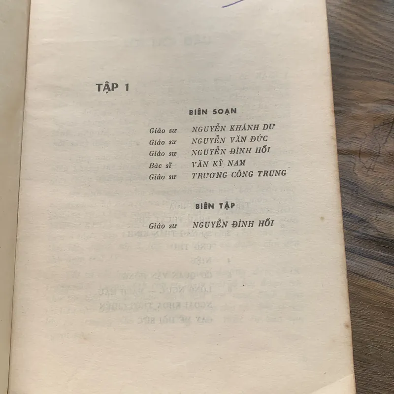 Bài giảng Bệnh học Ngoại khoa tập 1, lưu hành nội bộ, in năm 1991, 457 trang 717416