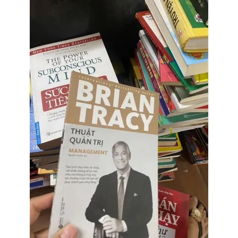 Sách Thuật quản trị 309479