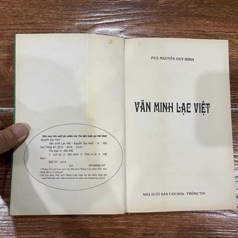 VĂN MINH LẠC VIỆT - Nguyễn Duy Hinh (9) 1020332
