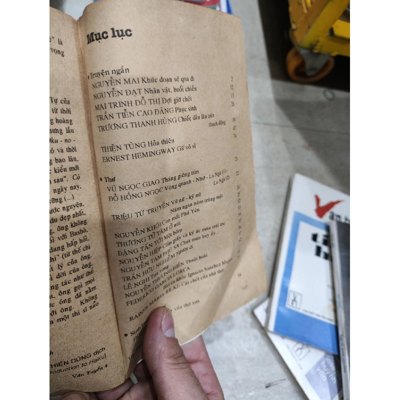 Văn Tuyển - Tuyển Tập Nhiều Tác Giả 1032097