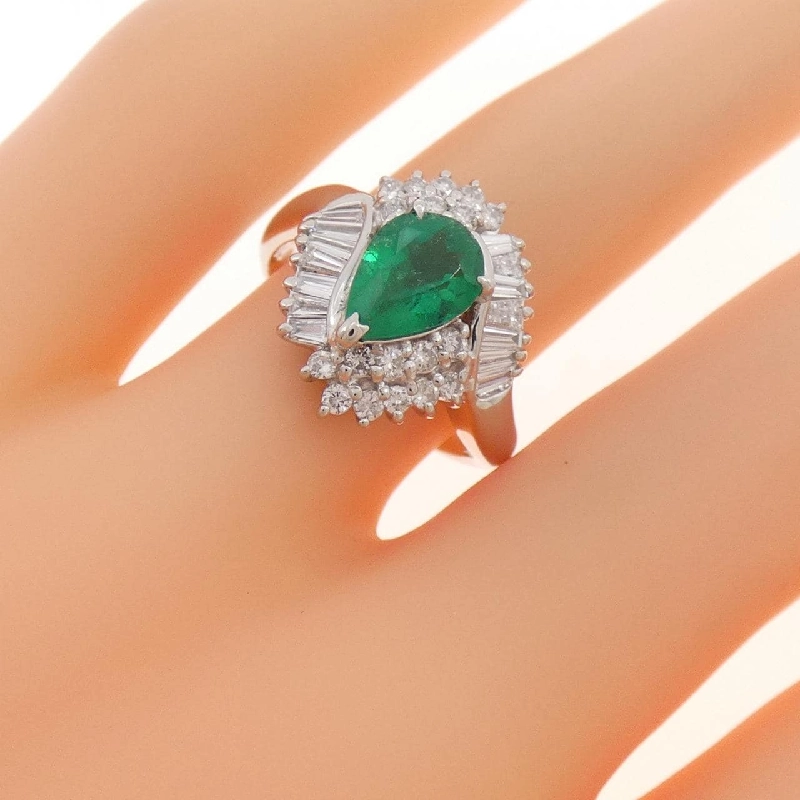 Nhẫn Emerald PT900 1.02CT - Hàng hiệu Chính hãng 849678