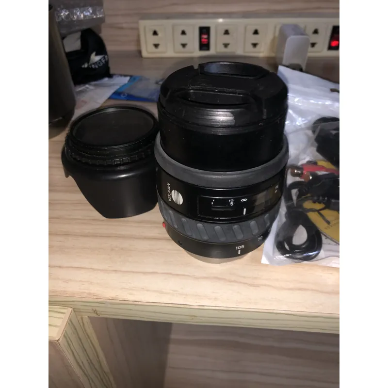 Sony Handycam Digital 8 & Lens Sony 707409