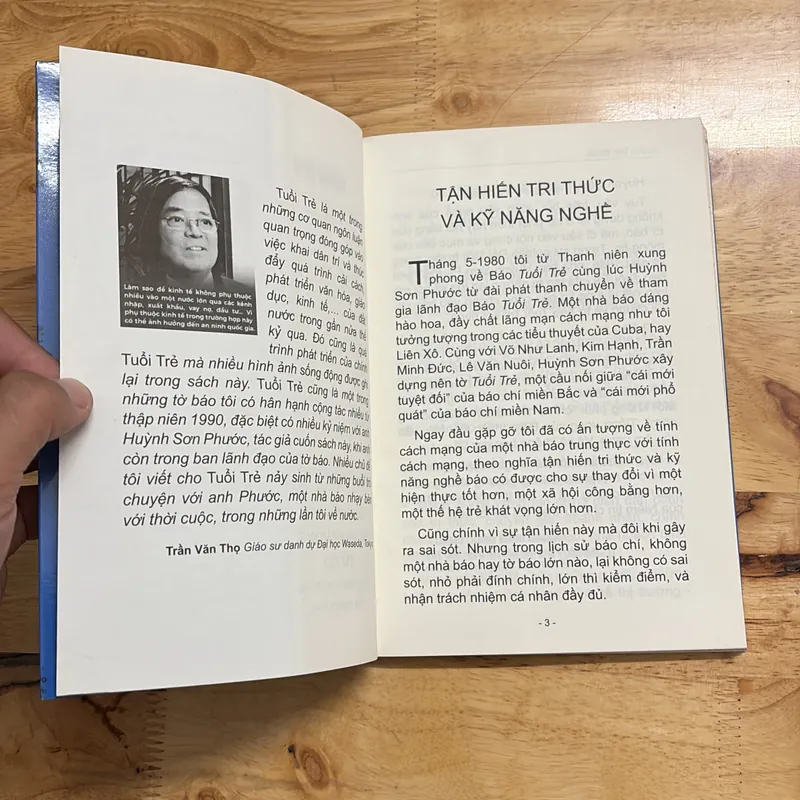 II Tựa sách: Sinh Thành Từ Khát Vọng Tự Do - Nhân Kỷ Niệm 45 Năm Báo Tuổi Trẻ 1975 • 2020 689661