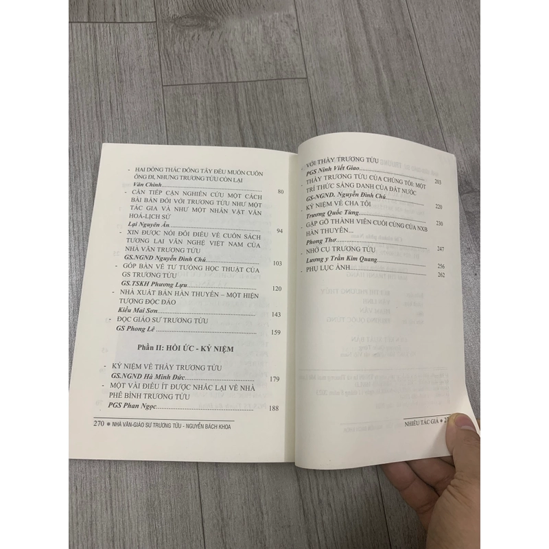 Nhà văn giáo sư Trương Tửu Nguyễn Bách Khoa. 3a3 552776