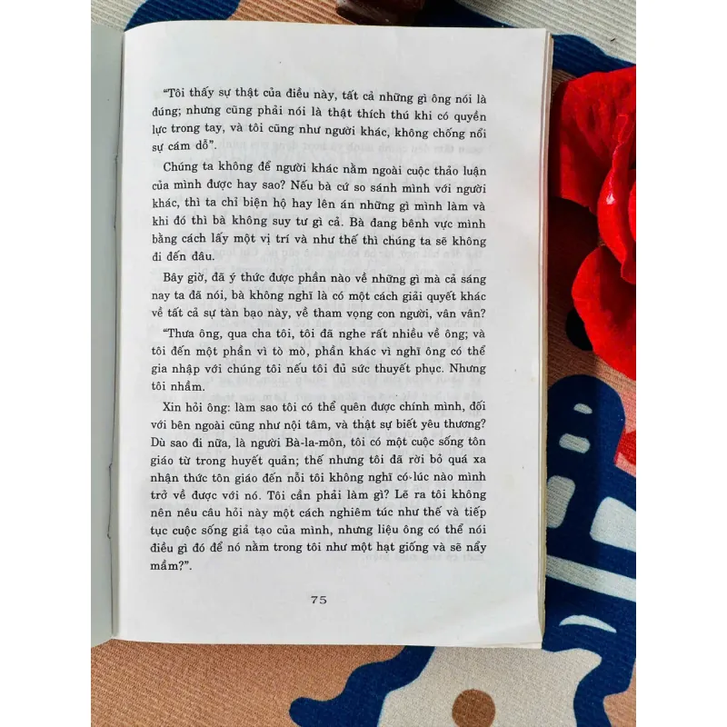 [SÁCH TRIẾT HỌC - SÁCH CŨ] ĐỐI DIỆN CUỘC ĐỜI - JIDDU KRISHNAMURTI - CÓ VẾT Ố NHẸ 929110