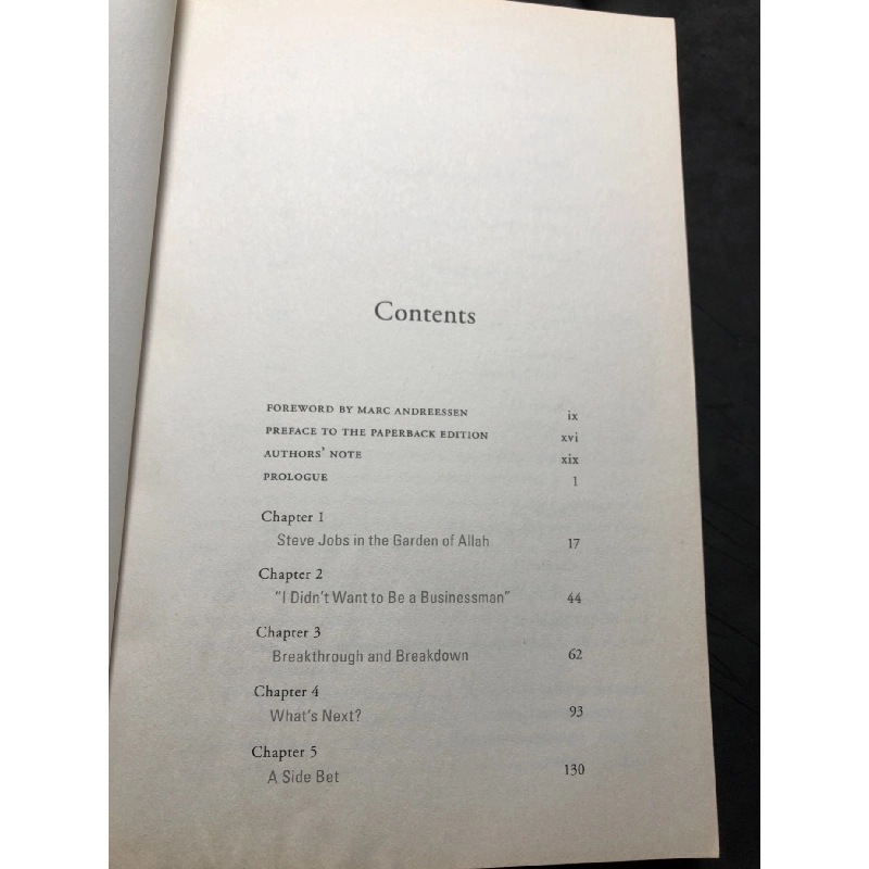 Becoming Steve Jobs mới 85% bẩn nhẹ Brent Schlender, Rick Tetzeli HPB1408 NGOẠI VĂN 916823