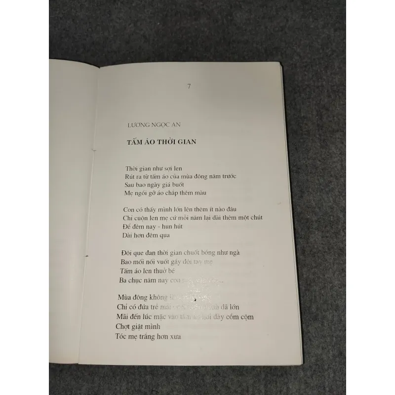 MẸ. TUYỂN THƠ 729330