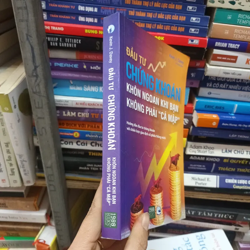 Đầu Tư Chứng Khoán Khôn Ngoan Khi Bạn Không Phải " Cá Mập" 727552