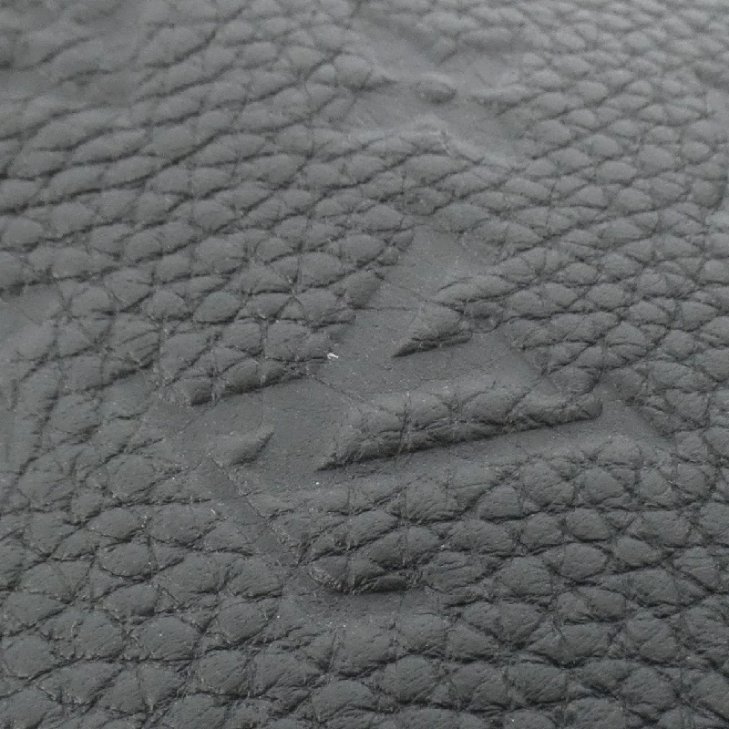 Túi đeo vai Avenue Sling Bag M59926 Day Break (Monogram Trianon) của Louis Vuitton 610241