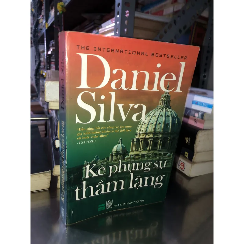 Kẻ phụng sự thầm lặng - Daniel Silva 1024020