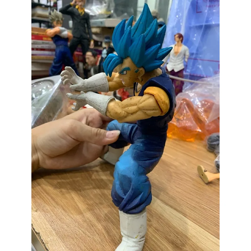 mô hình vegeto thủ thế 716512