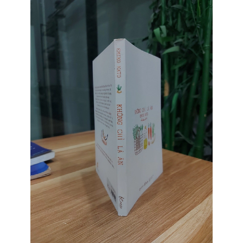 Không Chỉ Là Ăn – EMIKO KATO 551214