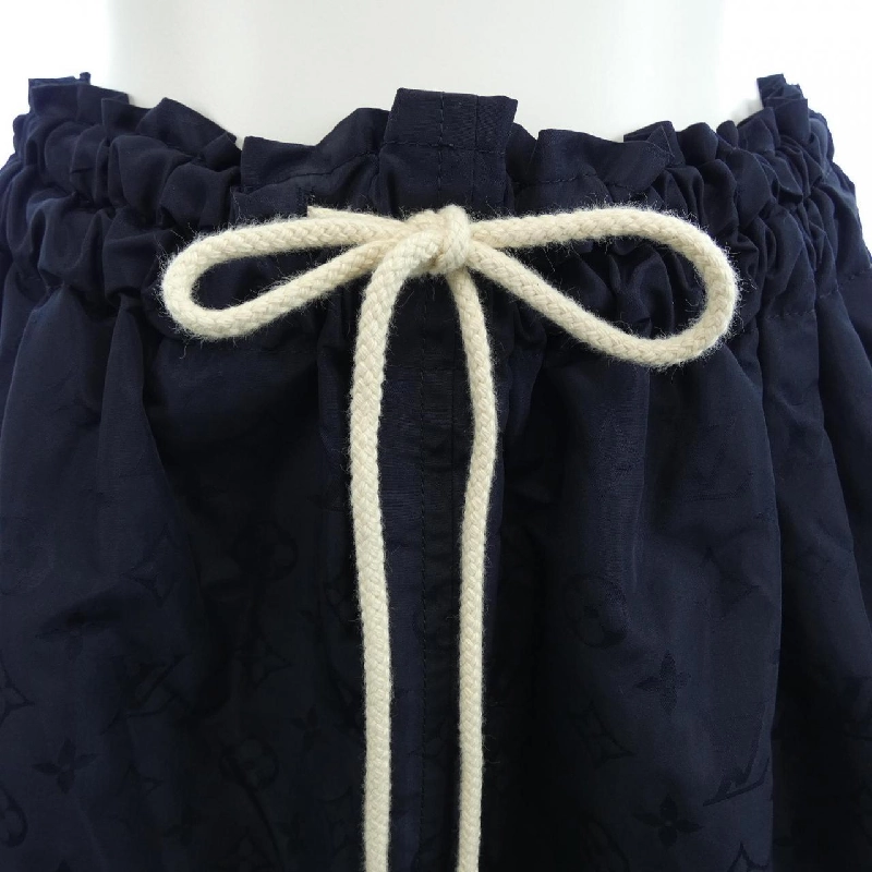 Chân váy thể thao monogram chống nước LOUIS VUITTON FNSK01FLX - Hàng hiệu Authentic 818898