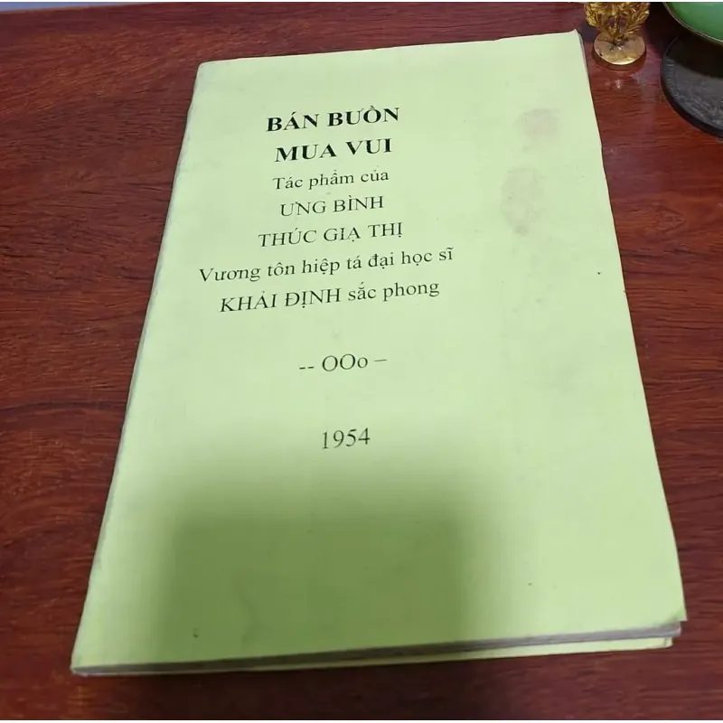 Bán buồn mua vui 1001346