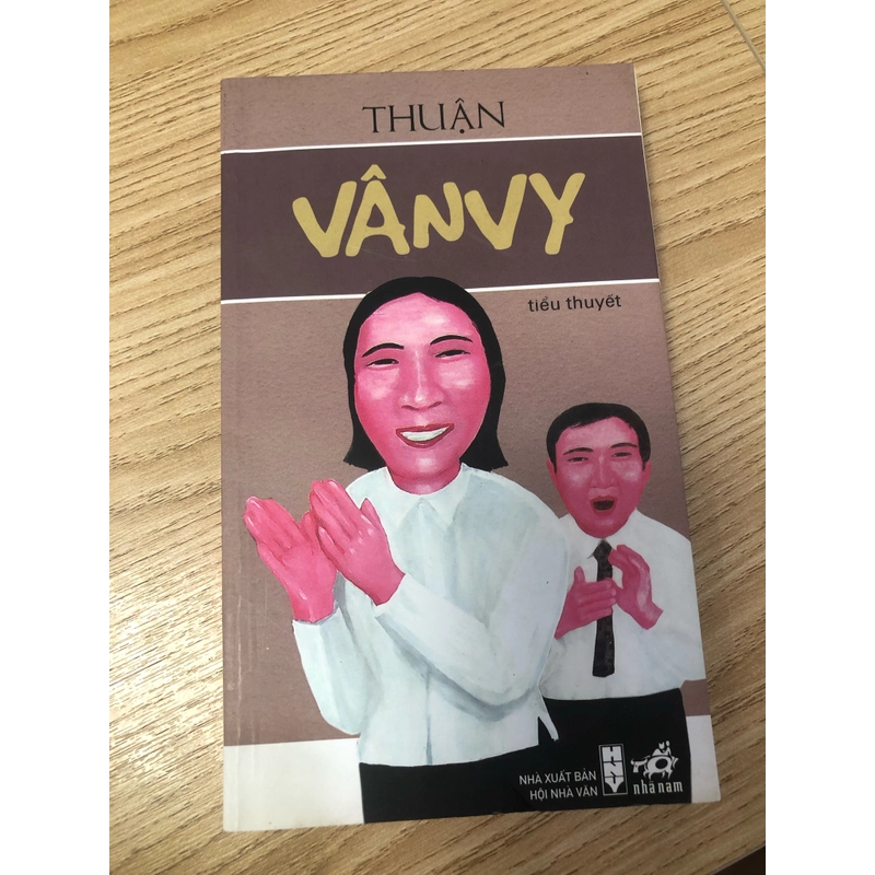 Vân Vy - Thuận (đẹp, như mới) (tiệm cũng có cuốn Paris 11 tháng 8) 377762
