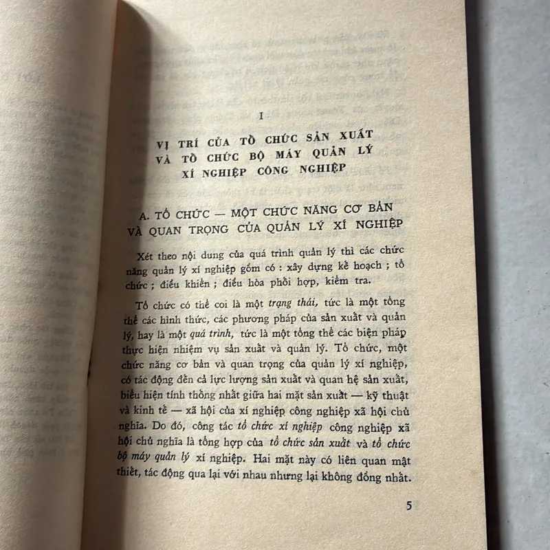 Tổ chức sản xuất và tổ chức bộ máy quản lý xí nghiệp công nghiệp quốc doanh 739227