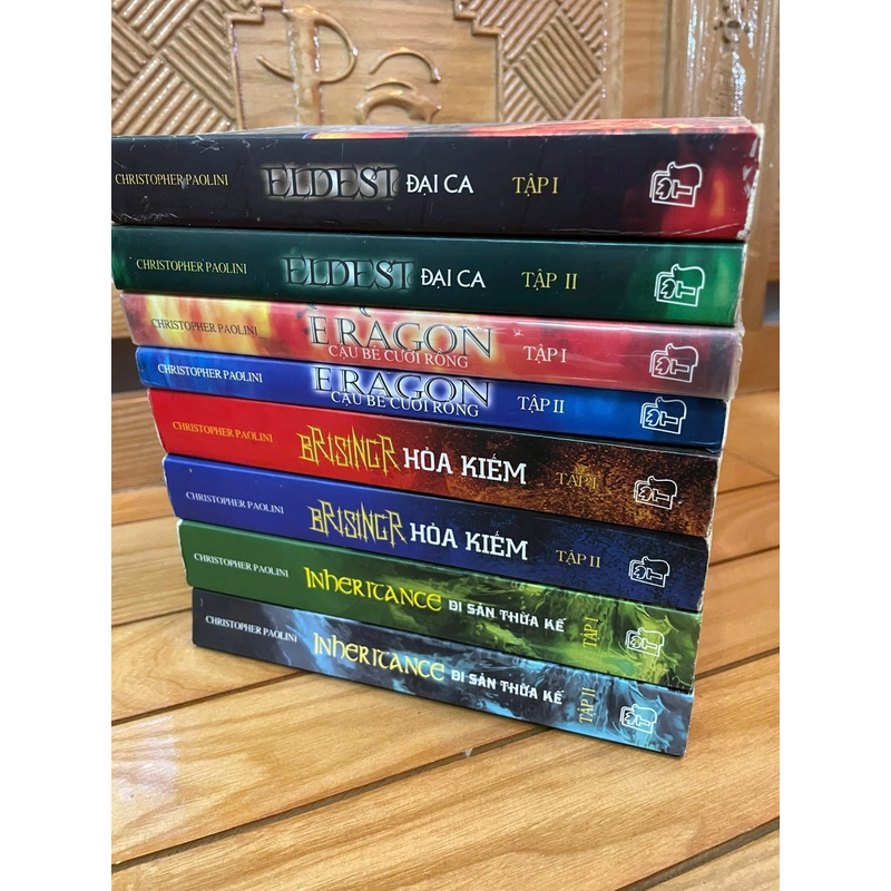 Full bộ Di sản Thừa kế (The Inheritance Cycle)  -8 cuốn 551429