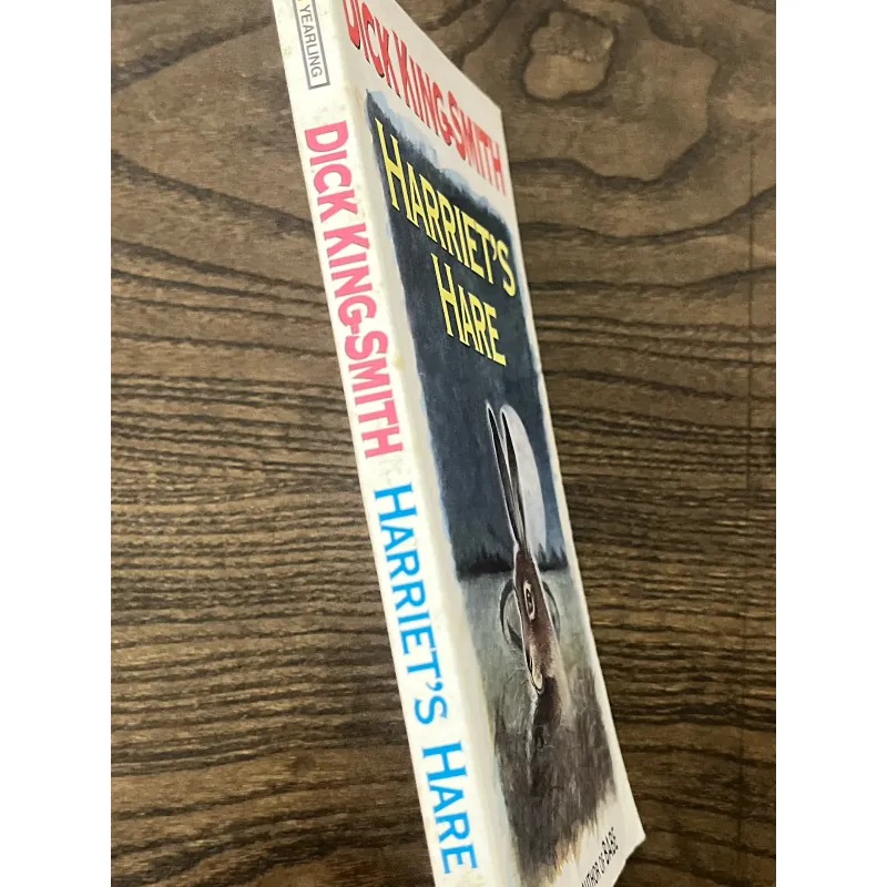 Harriet's Hare 972857