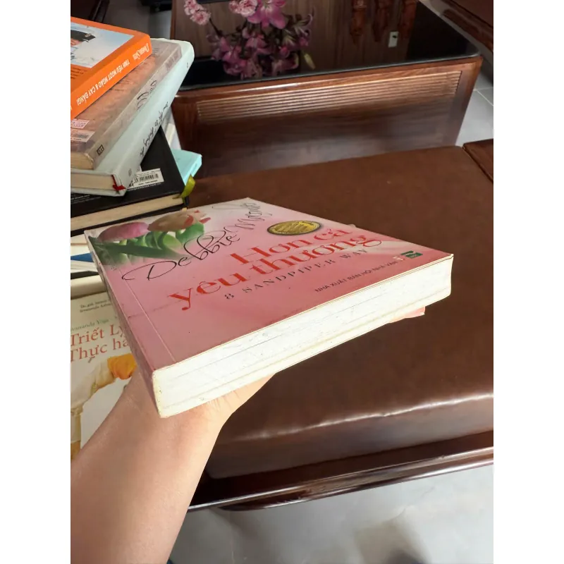 Hơn cả yêu thương (8 Sandpiper Way) – Debbie Macomber 973330