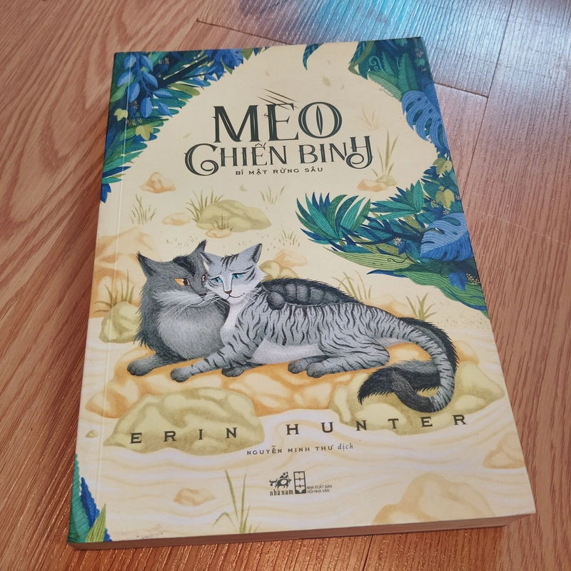 Mèo Chiến Binh : Bí mật rừng sâu - Erin Hunter 525914